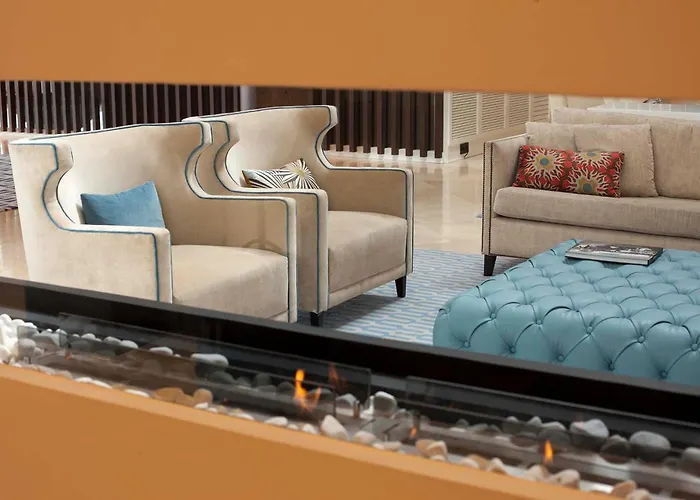 그랑 사르디네로 4*